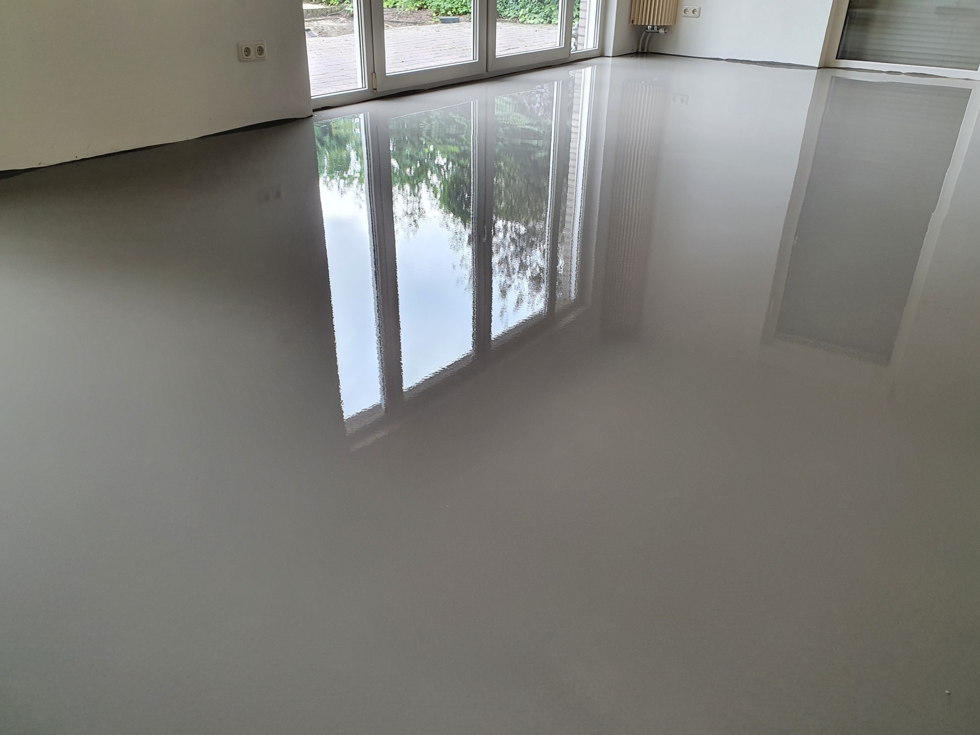 egaline vloer schuren