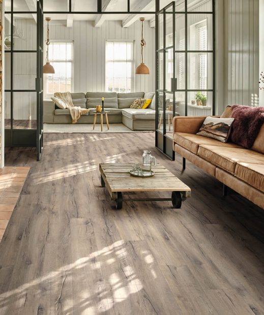 plavuizen vloer houtlook